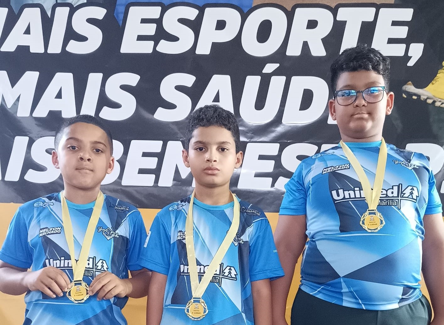 Read more about the article TÊNIS DE MESA – Crianças do Instituto Lóttus voltam com medalhas da 6ª etapa da Liga Oeste